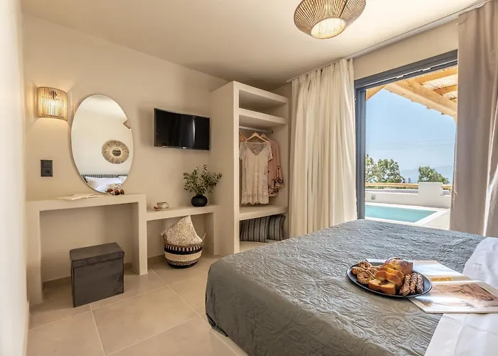 Golden With Private Pool Villa Vivlos