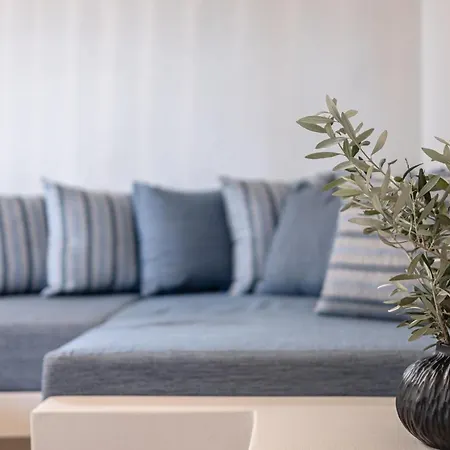 Villa Golden With Private Pool Vívlosz