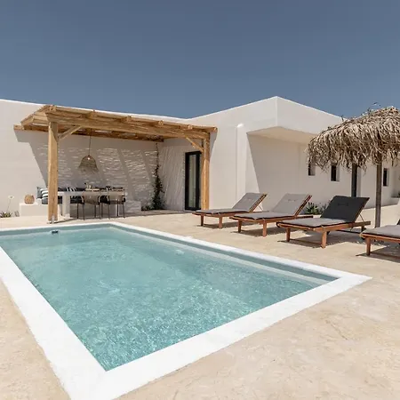Villa Golden With Private Pool Vivlos