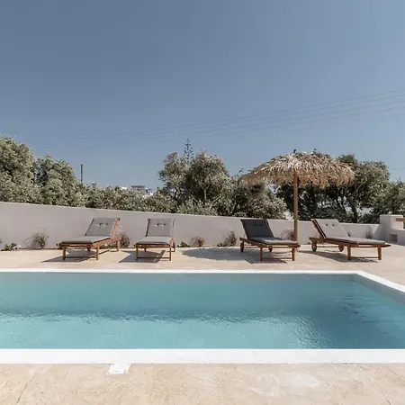 Golden With Private Pool Vila