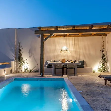 Golden With Private Pool