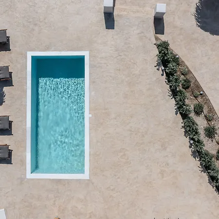 Golden With Private Pool