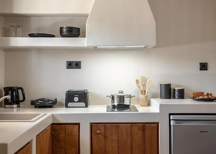 Golden With Private Pool *